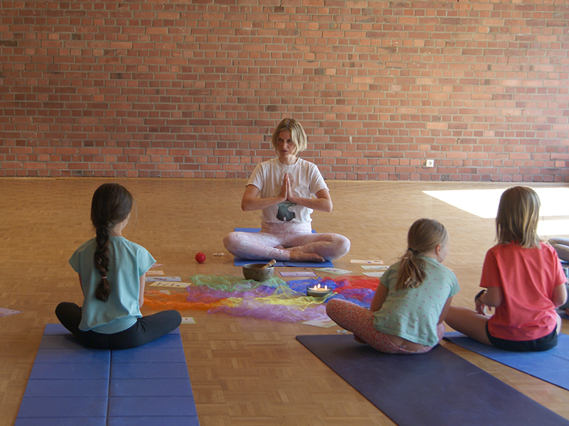 Medien Deines Yogastudios für Yoga für Frauen, Mama-Baby-Yoga, Yoga für Schwangere, Yoga für Kinder, Kinderwunsch Yoga, Kinderwunsch-Coaching und Massage in Bonn und Köln – Judith Yoga
